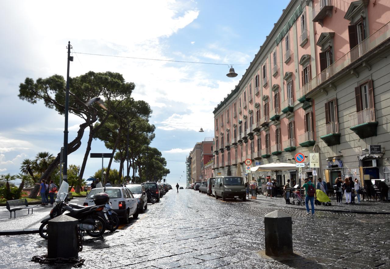 Relais Piazza Del Plebiscito B&B Napoli Exterior foto